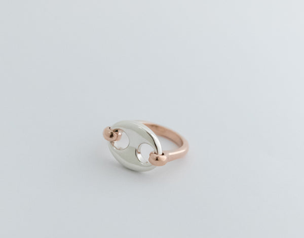 Link Ring with Pink Gold